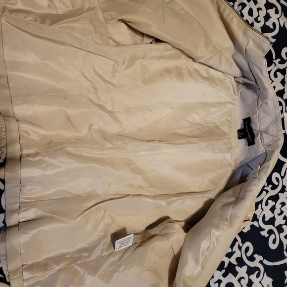 Vintage 80's Style Poly Cream Ruffle Jacket Medium - Picture 9 of 10